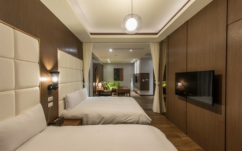 Royal Rose Hotel Xinsheng Taipei Esterno foto
